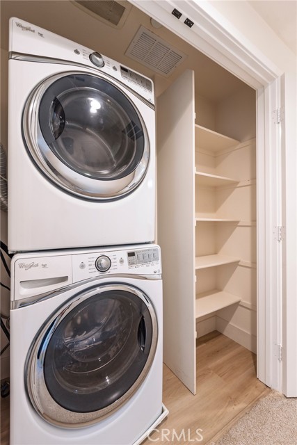 Detail Gallery Image 27 of 43 For 405 S Anaheim #5,  Anaheim,  CA 92805 - 2 Beds | 2 Baths