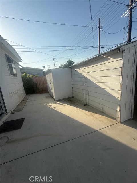 33013 Arbolado Lane, Lake Elsinore CA: https://media.crmls.org/medias/220b0be7-b657-4a9f-bb49-22c508d158ff.jpg