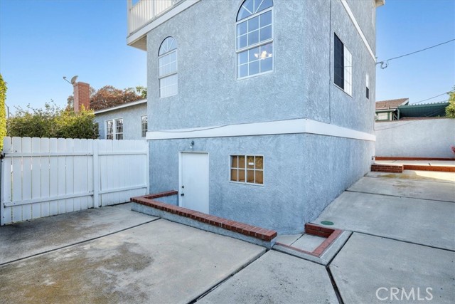 347 Avenue F, Redondo Beach, California 90277, 3 Bedrooms Bedrooms, ,1 BathroomBathrooms,Residential,Sold,Avenue F,SB23062855