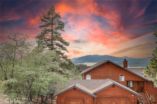 Detail Gallery Image 32 of 59 For 351 Glenwood Dr, Big Bear Lake,  CA 92315 - 4 Beds | 3/1 Baths