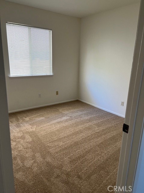 Detail Gallery Image 6 of 11 For 573 S Shoal Creek St, Banning,  CA 92220 - 3 Beds | 2 Baths