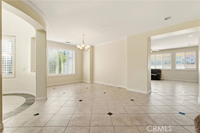 Detail Gallery Image 7 of 59 For 22385 Hayworth Ct, Corona,  CA 92883 - 4 Beds | 2/1 Baths