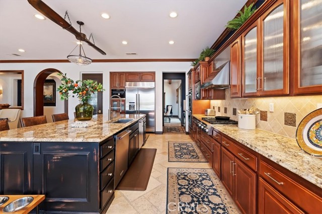 16850 Nandina Avenue, Riverside CA: https://media.crmls.org/medias/220d6e94-f7f6-4425-909e-c3aaaa0a05aa.jpg