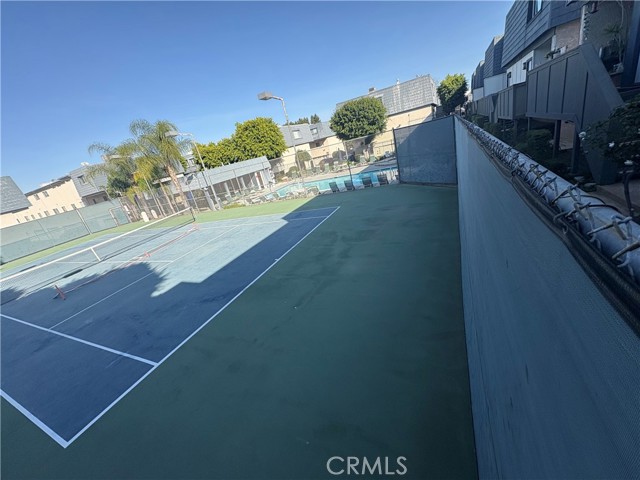 Detail Gallery Image 26 of 30 For 18550 Hatteras St #86,  Tarzana,  CA 91356 - 2 Beds | 3 Baths