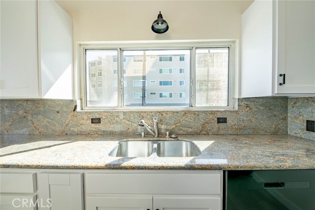 Detail Gallery Image 6 of 34 For 311 E Edgewater a,  Newport Beach,  CA 92661 - 2 Beds | 1 Baths