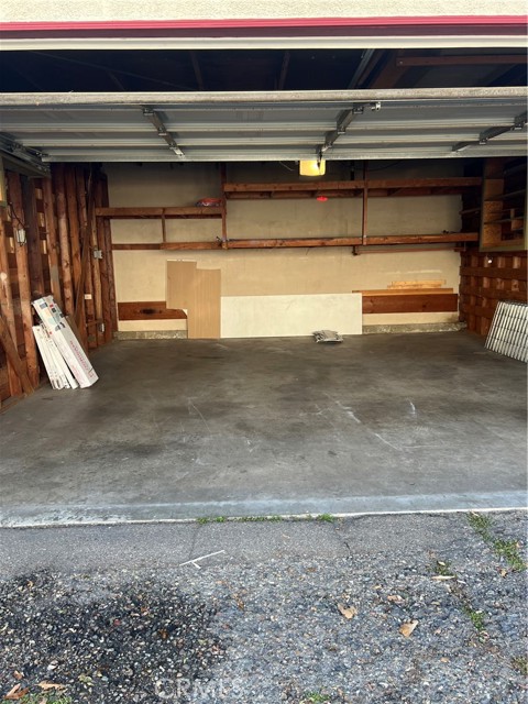 305 N Acacia Avenue, Fullerton CA: https://media.crmls.org/medias/220fa8d5-9b2b-481a-8ad8-e31c0d0dc311.jpg