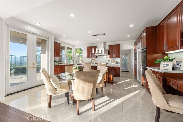 2031 W Snead Street, La Habra CA: https://media.crmls.org/medias/22102270-f9a1-4a63-866f-b61b368203fe.jpg