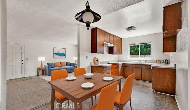 Detail Gallery Image 3 of 17 For 11892 Geode Avenue, Fountain Valley,  CA 92708 - 2 Beds | 1/1 Baths