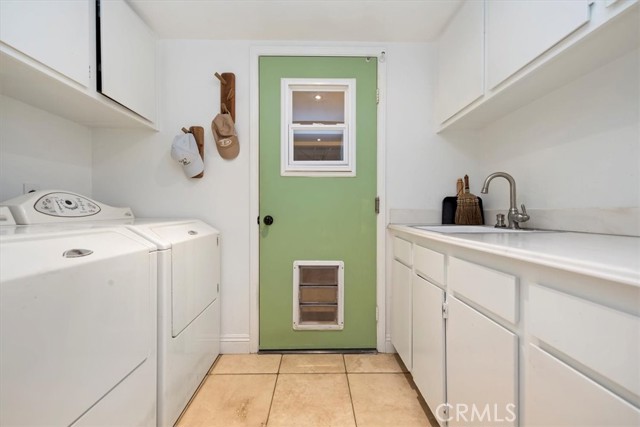 28212 San Marcos, Mission Viejo CA: https://media.crmls.org/medias/221055f8-c56f-4604-955b-4fb281b3e7c2.jpg