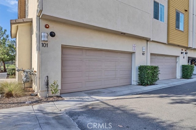 Detail Gallery Image 27 of 36 For 1038 Savi Dr #101,  Corona,  CA 92878 - 3 Beds | 2/2 Baths