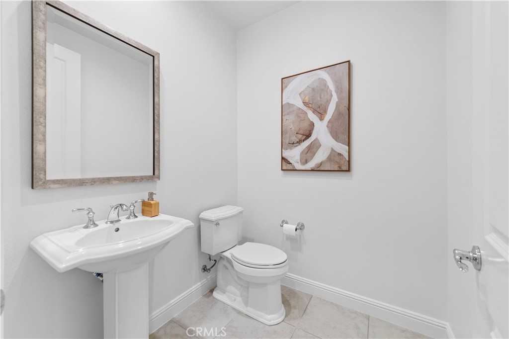 MLS #OC25277279 image #28