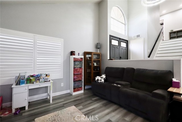 Detail Gallery Image 25 of 51 For 2804 Rippling Brook, Ontario,  CA 91761 - 3 Beds | 2/1 Baths