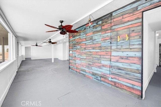 73028 Manana Drive, 29 Palms CA: https://media.crmls.org/medias/2211aefb-1315-4ea7-a184-be0659e69a35.jpg