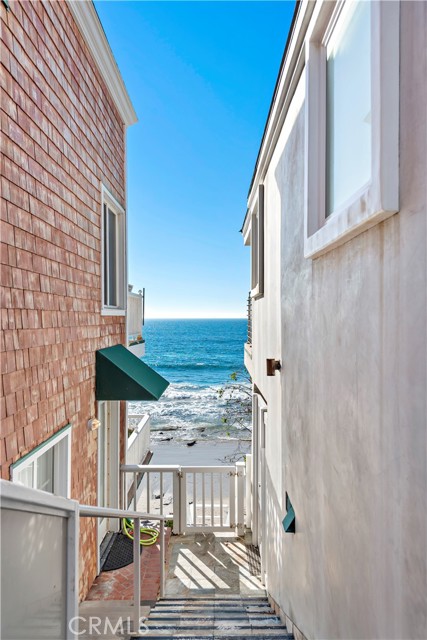 Detail Gallery Image 26 of 31 For 1051 Gaviota Dr, Laguna Beach,  CA 92651 - 2 Beds | 2 Baths