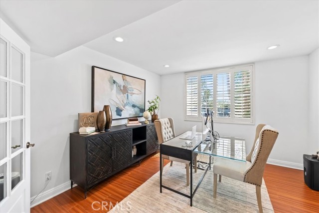 Detail Gallery Image 30 of 54 For 1020 Harbor Crossing, Marina Del Rey,  CA 90292 - 4 Beds | 4/1 Baths