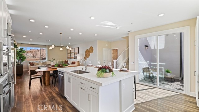 3020 Harrison Lane photo 5