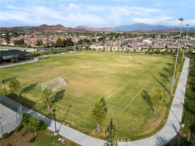 Detail Gallery Image 9 of 60 For 30685 Cherry Birch Ave, Menifee,  CA 92584 - 4 Beds | 3/1 Baths