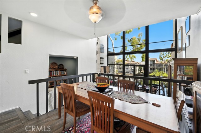7322 Marina Pacifica N Drive, Long Beach CA: https://media.crmls.org/medias/2214a869-ae3e-4769-8fcc-a827aac47285.jpg