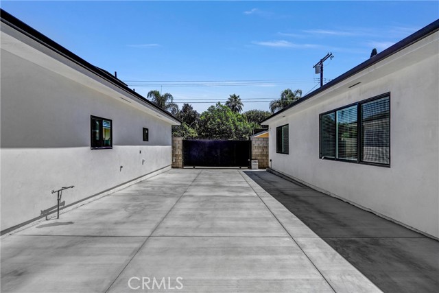 Detail Gallery Image 20 of 26 For 9998 Louise Ave, Northridge,  CA 91325 - 2 Beds | 1 Baths