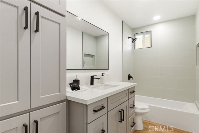 Detail Gallery Image 4 of 27 For 3803 Athol St, Baldwin Park,  CA 91706 - 3 Beds | 2 Baths