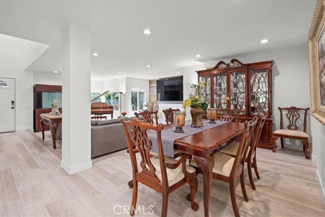 Detail Gallery Image 12 of 46 For 4975 N Buttercreek Rd, Moorpark,  CA 93021 - 4 Beds | 2/1 Baths