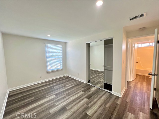 738 Calle Fresno, Thousand Oaks CA: https://media.crmls.org/medias/22161ac0-674d-4602-b389-1add48b069a3.jpg
