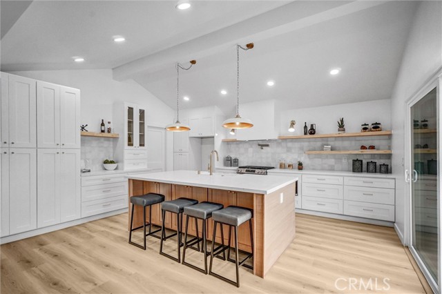 2842 E Virginia Avenue, Anaheim CA: https://media.crmls.org/medias/22167a2b-8b5c-4634-b8c4-2b5805f897cd.jpg