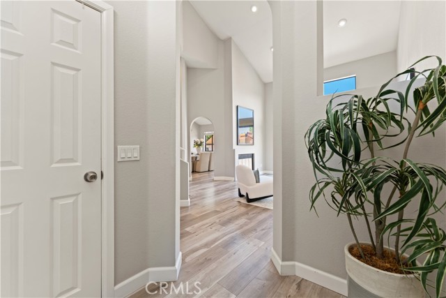 3030 La Paz Lane, Diamond Bar CA: https://media.crmls.org/medias/2216912c-c48f-431d-9c0c-633b194d002e.jpg