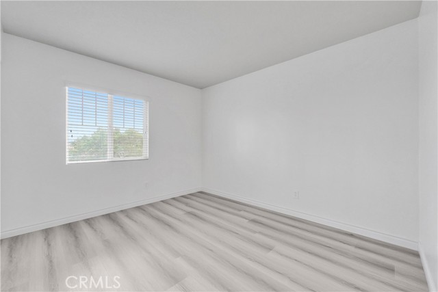 Detail Gallery Image 18 of 39 For 9058 Chimney Rock Ave, Hesperia,  CA 92344 - 4 Beds | 3/1 Baths
