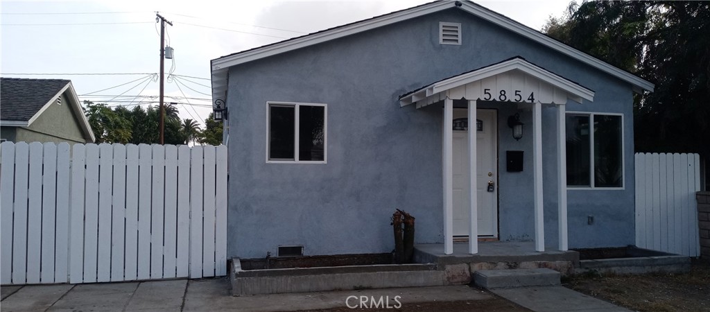 5854 Gundry Avenue