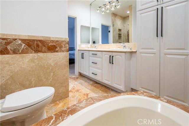 1516 Pacific Coast, Huntington Beach CA: https://media.crmls.org/medias/221820f7-1ba1-47c4-902a-fbdfaa63572c.jpg
