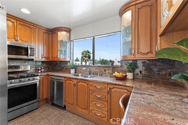 2219dbf5 0146 4802 A795 6af5f99ed2fa