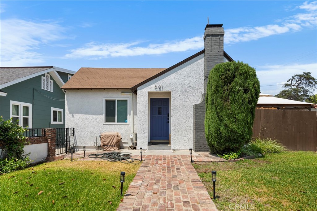 601 Orange Grove Avenue