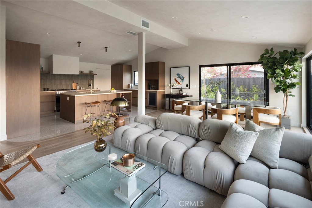 MLS #SR26173782 image #9