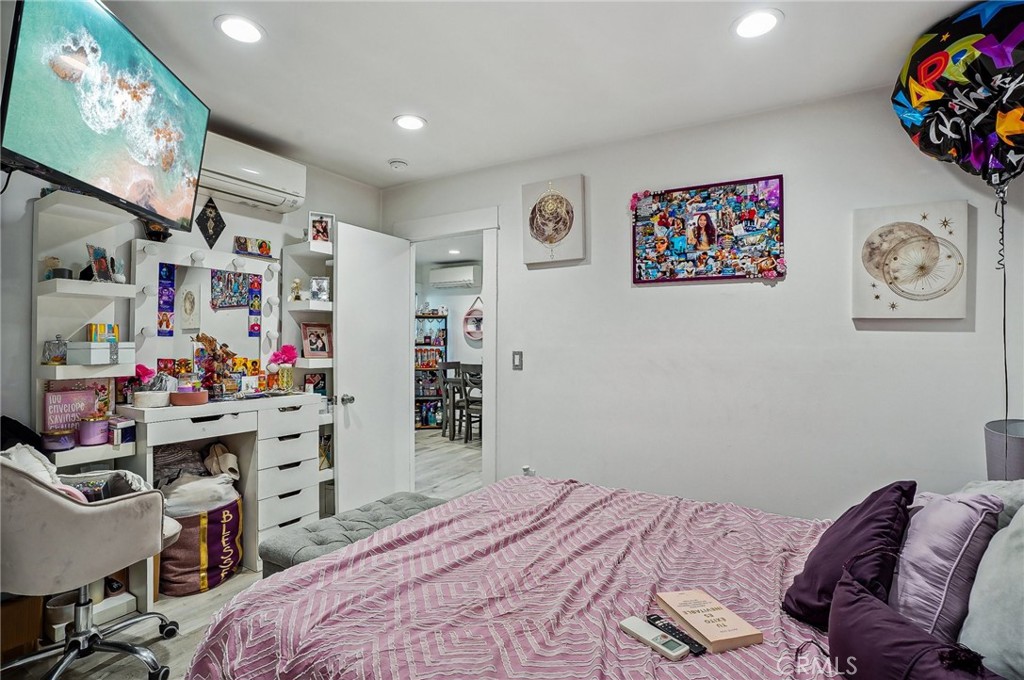 MLS #DW25177428 image #23