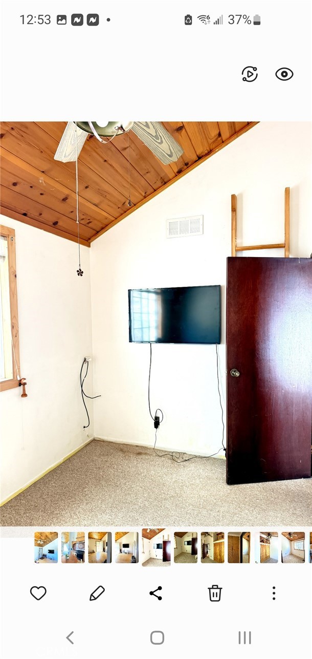 https://media.crmls.org/medias/221e0f81-7072-4f21-a564-a2755791994a.jpg?preset=X-Large