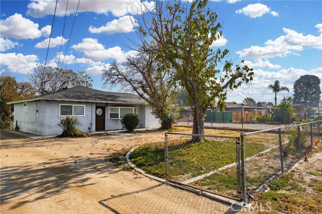 Detail Gallery Image 7 of 42 For 4623 Center Ave, Norco,  CA 92860 - 3 Beds | 2 Baths