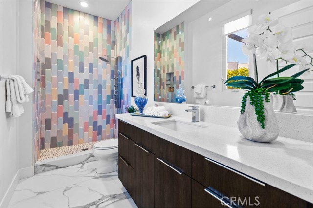 61 Hartman, Irvine CA: https://media.crmls.org/medias/221eae3f-7b72-477e-a0f9-3433242ac3a7.jpg