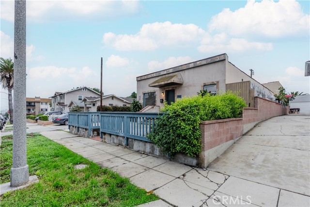 Detail Gallery Image 8 of 22 For 1025 W 12th, San Pedro,  CA 90731 - – Beds | – Baths