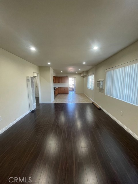 Detail Gallery Image 7 of 25 For 868 W Walnut Ave #G,  Monrovia,  CA 91016 - 3 Beds | 2 Baths