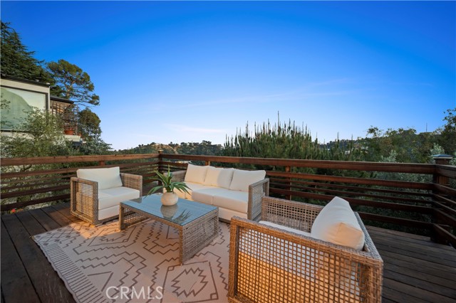 Detail Gallery Image 42 of 74 For 8615 Skyline Dr, Los Angeles,  CA 90046 - 3 Beds | 3 Baths