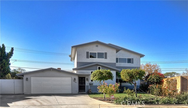 2905 Redwood Ave, Costa Mesa, CA 92626