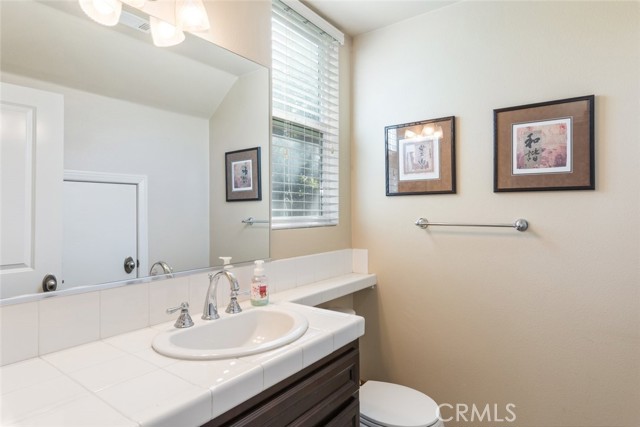 25380 Coral Canyon Road, Corona CA: https://media.crmls.org/medias/221fe50b-5642-42b8-9ec4-f8fafc83a2b4.jpg