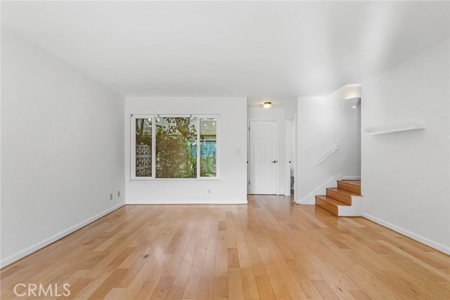 Detail Gallery Image 3 of 17 For 11138 Aqua Vista #43,  Studio City,  CA 91602 - 2 Beds | 2 Baths