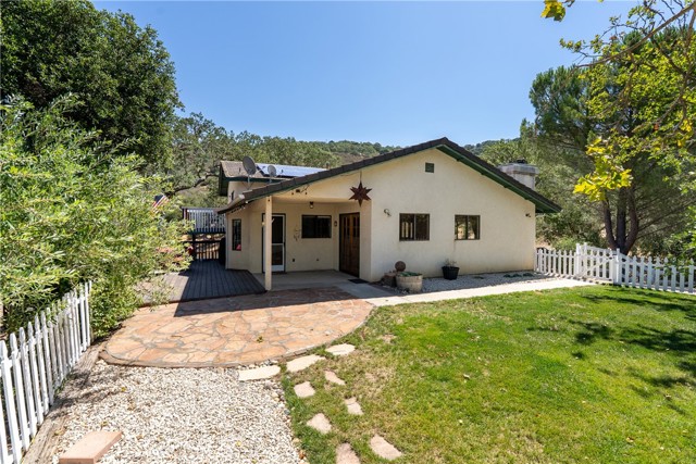 9575 Laurel Road, Atascadero CA: https://media.crmls.org/medias/22214f13-066c-450d-85dc-995f361fa309.jpg