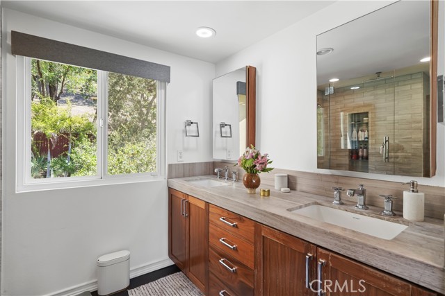 Detail Gallery Image 18 of 37 For 2355 Stormcroft, Westlake Village,  CA 91361 - 4 Beds | 2/1 Baths