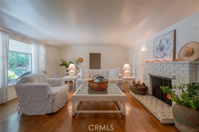 Detail Gallery Image 6 of 33 For 7725 Mcgroarty St, Tujunga,  CA 91042 - 2 Beds | 2 Baths