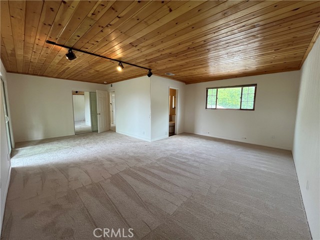 27014 Helmond Drive, Calabasas CA: https://media.crmls.org/medias/2222e729-0986-4af9-9854-198b294eeb81.jpg