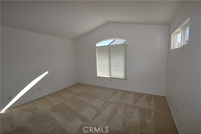 Detail Gallery Image 21 of 28 For 657 Cardinal Ridge Ln #B,  Simi Valley,  CA 93065 - 3 Beds | 2/1 Baths