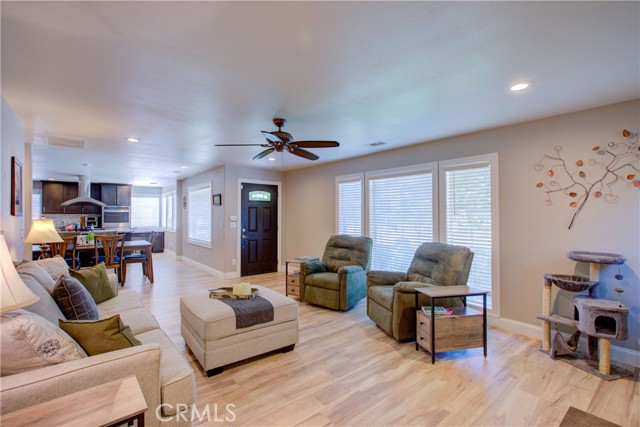 4513 E Tuolumne Road, Denair CA: https://media.crmls.org/medias/22250eef-f172-4e50-b8cc-9cbcca0bf97a.jpg